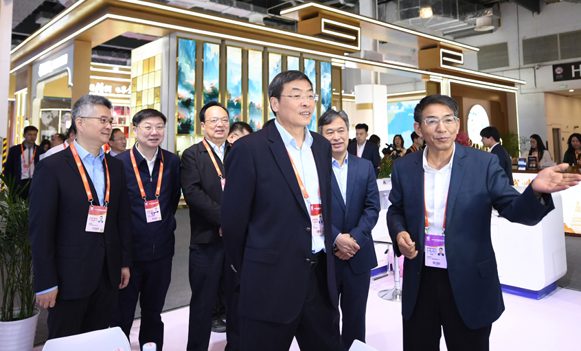 尊龙凯时电缆亮相2024中国品牌展览会